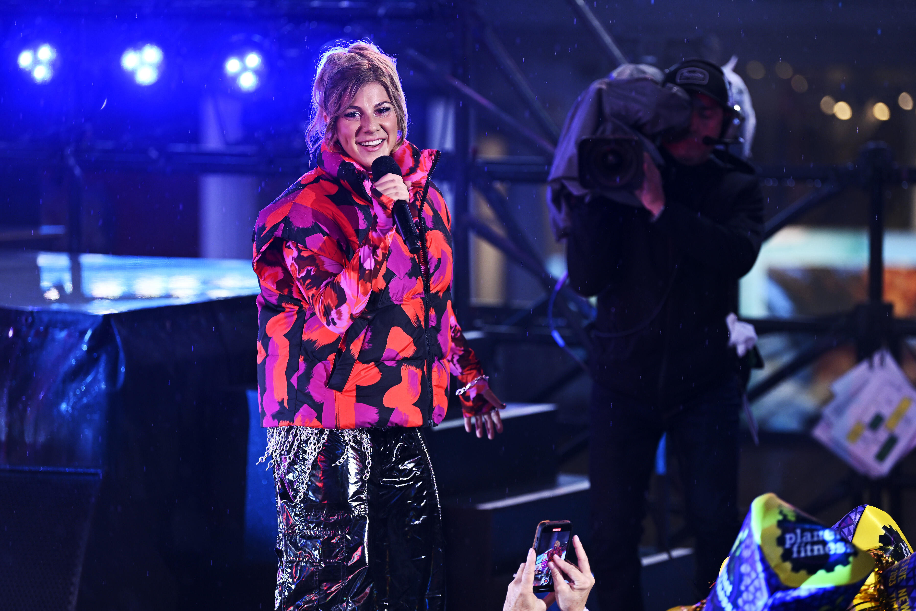 Jax Surprising Fiance With Shania Twain | iHeart