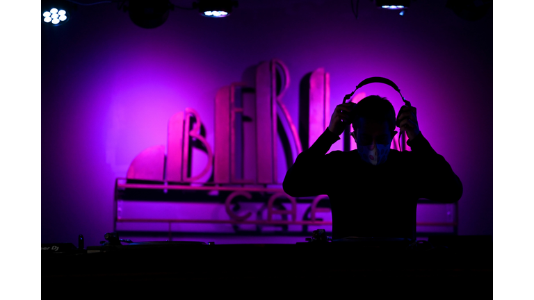 SPAIN-VIRUS-HEALTH-LIFESTYLE-ENTERTAINMENT