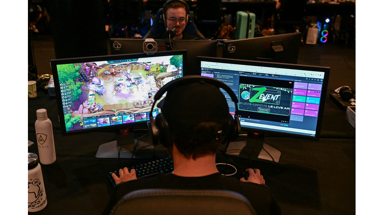 FRANCE-GAMING-CHARITY-STREAMING-ZEVENT