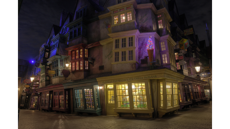 The Wizarding World Of Harry Potter Diagon Alley At Universal Orlando Resort - Day 2