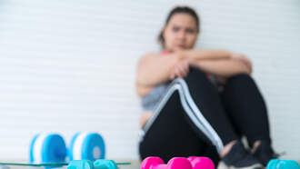 Study: Drinking, Smoking And Not Exercising Really Catch Up By This Age