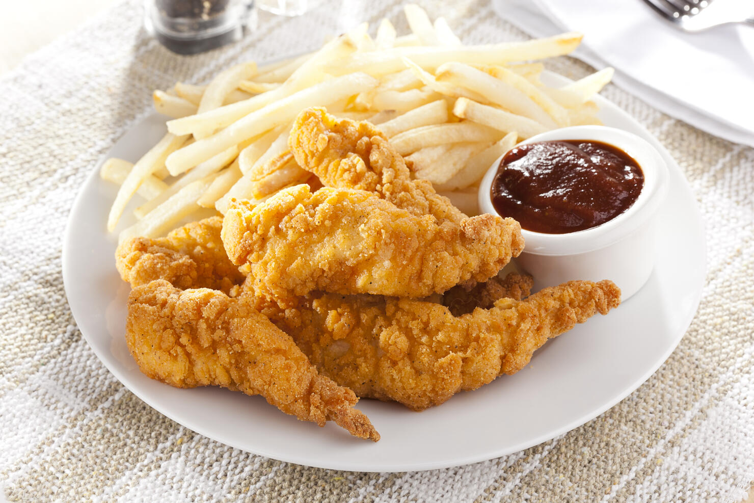 Fast Food Chicken Tenders Ranked From Worst To Best | iHeart