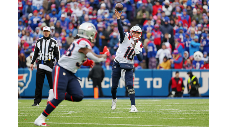 New England Patriots v Buffalo Bills