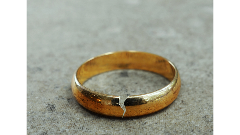 Broken gold wedding band