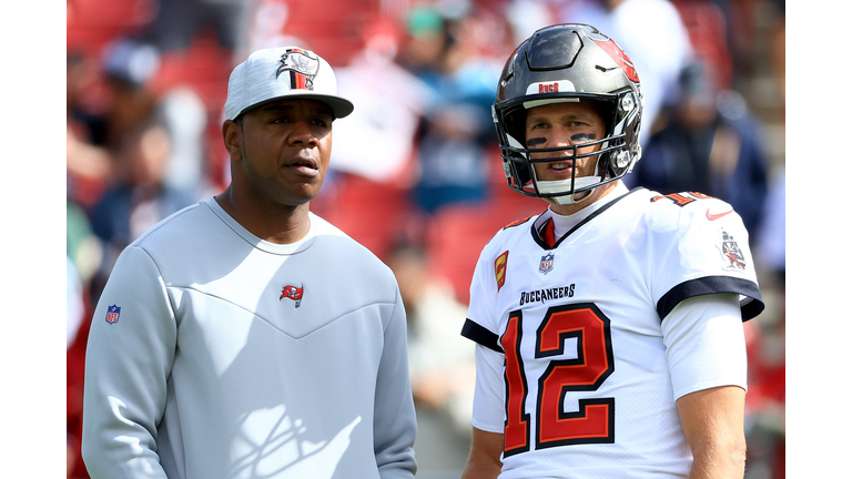 Buccaneers Can Convince Tom Brady the NFC South is Still an Easy Path