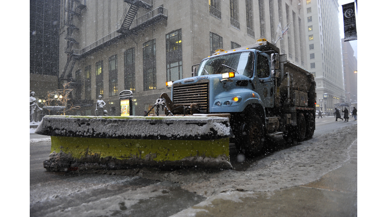 Late Season Midwest Winter Storm Brings Snow To Chicago