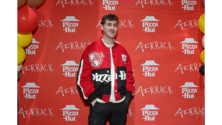 Pizza Hut And Airrack Break GUINNESS WORLD RECORDS™ Title For World’s Largest Pizza To Launch The Big New Yorker