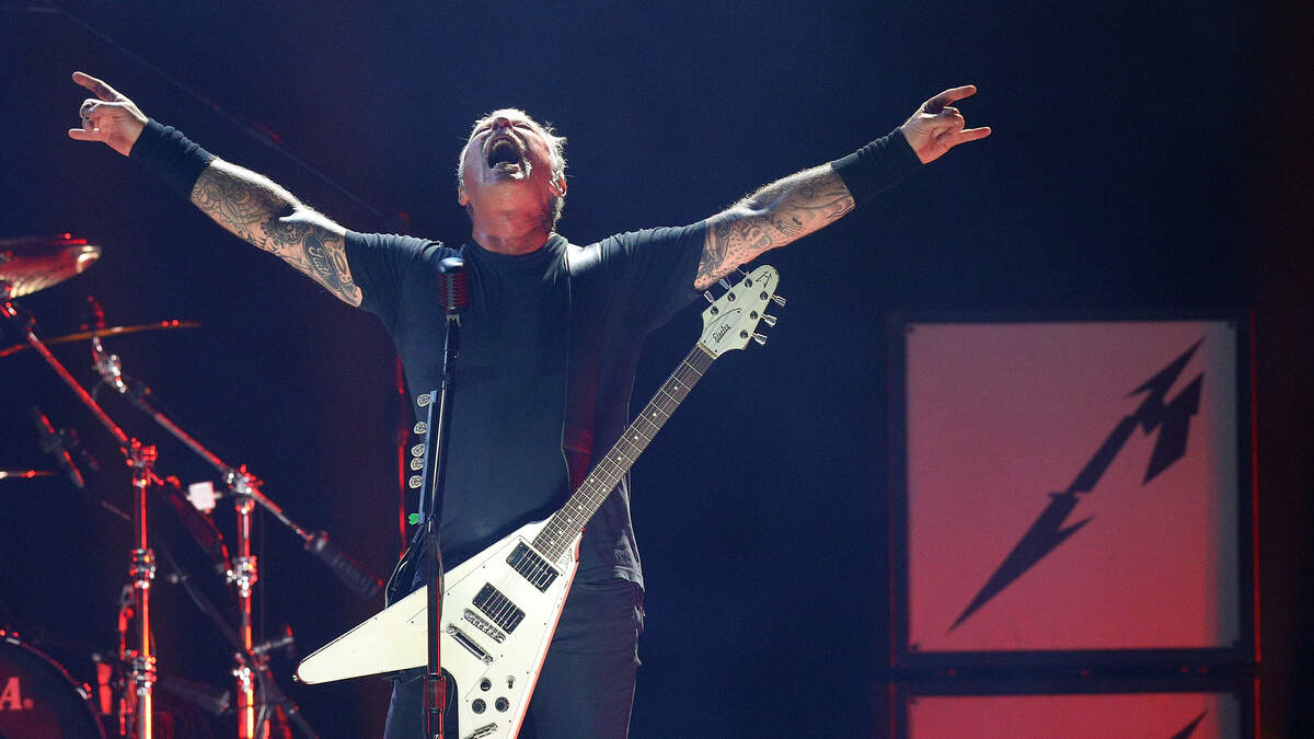 Metallica To Drop Fan Experience In Theaters Worldwide Day Before Album Out