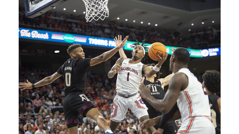 Texas A&M v Auburn