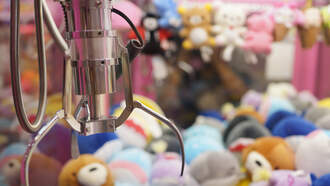 Claw Machine Hack... Does it Work?