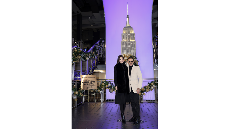 Marc Anthony Visits the Empire State Building