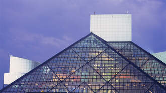 Who is Performing "Black Hole Sun" at Soundgarden's Induction to Rock Hall?