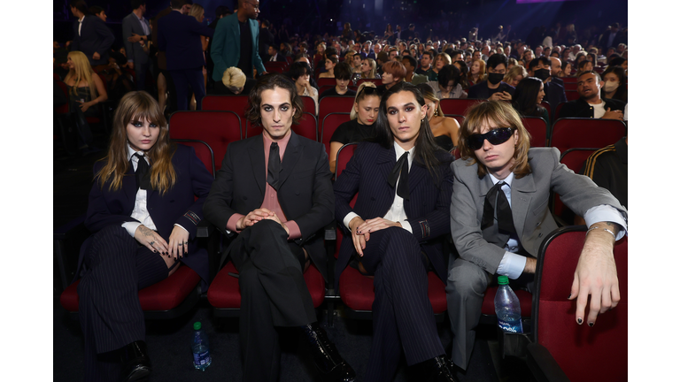 2022 American Music Awards - Inside