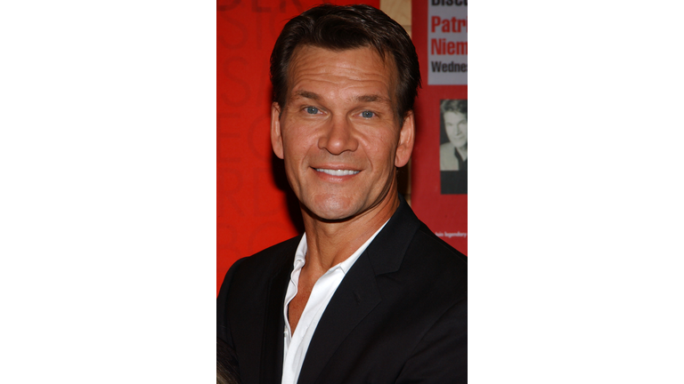 Patrick Swayze Appears At Borders Bookstore
