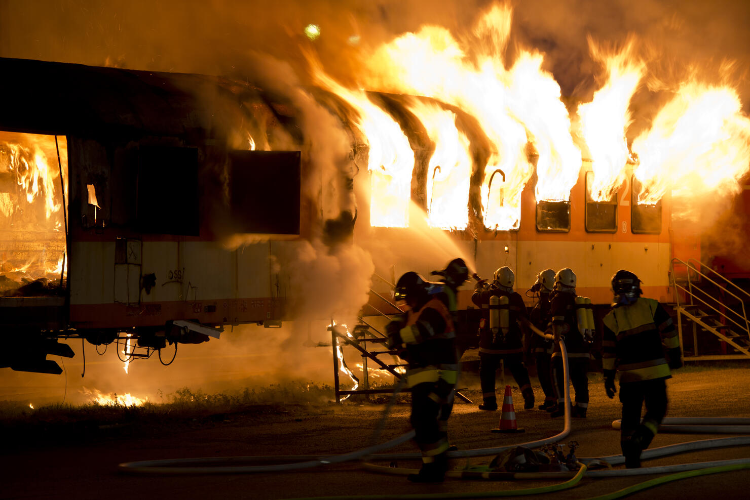 US train industry cuts corners on safety, rail workers say