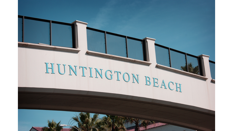 huntington beach sign