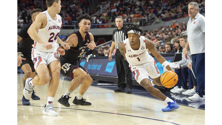 Texas A&M v Auburn