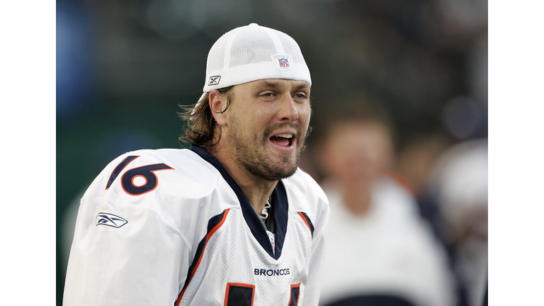Denver Broncos vs Oakland Raiders - November 13, 2005