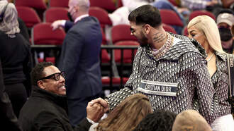 Anuel suelta Bombas "En Boca de Todos" lo ultimo de esta explosion