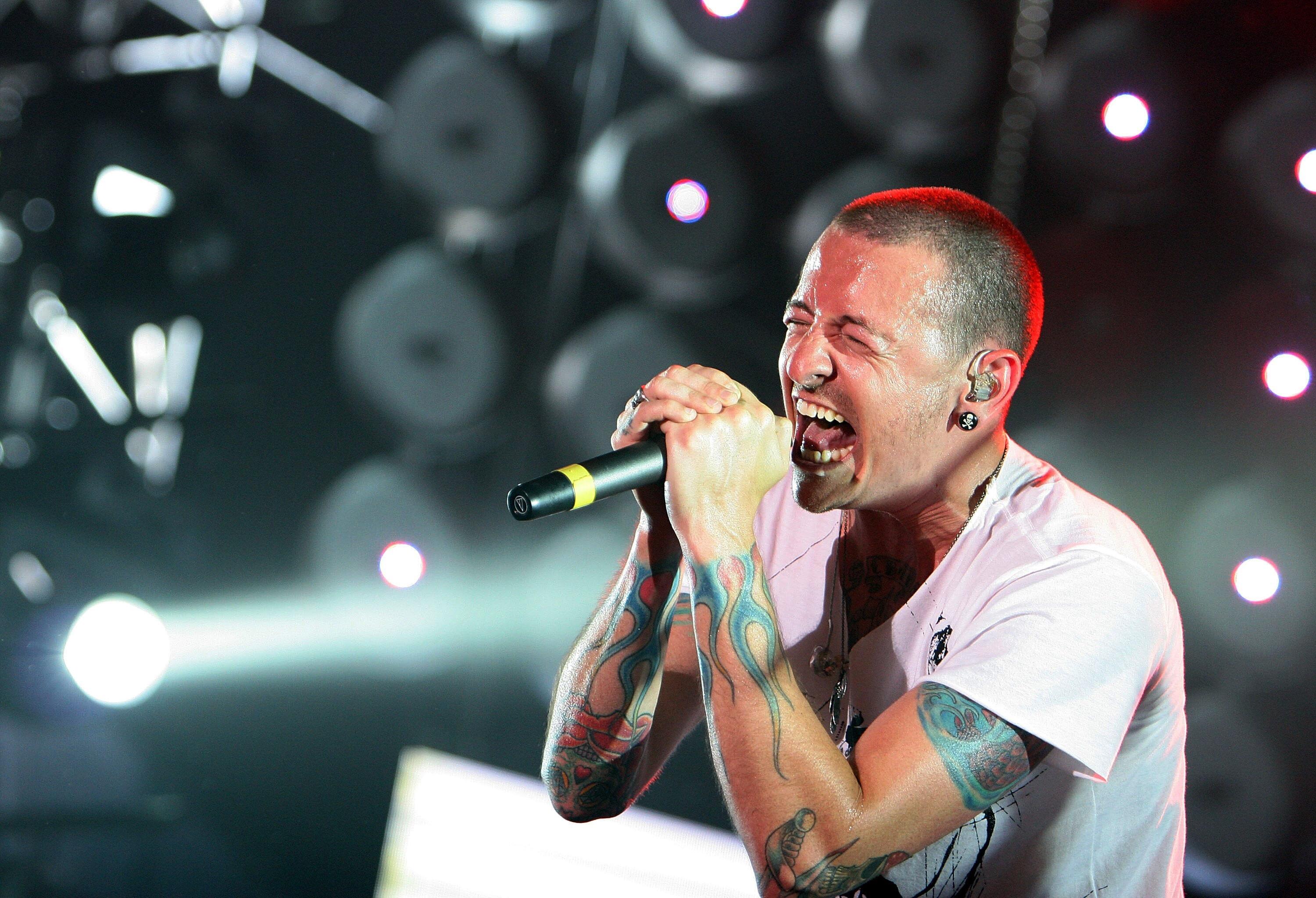 Linkin Park's 'Meteora' Surprise: Unheard Chester Bennington Songs - The  New York Times