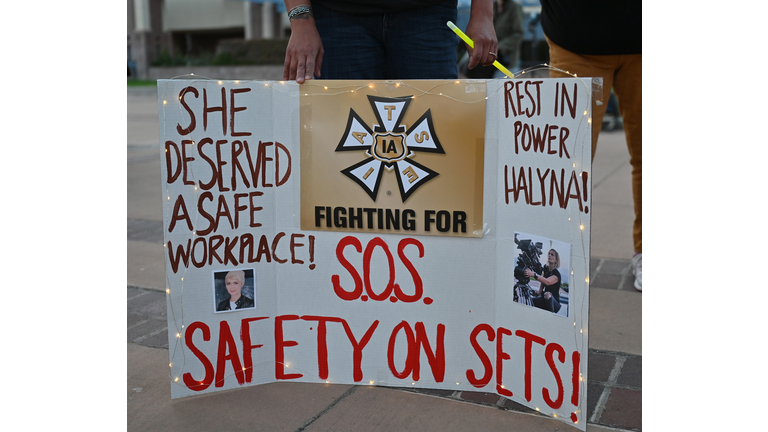 Local 600 International Cinematographers Guild Hosts Candlelight Vigil Honoring Cinematographer Halyna Hutchins