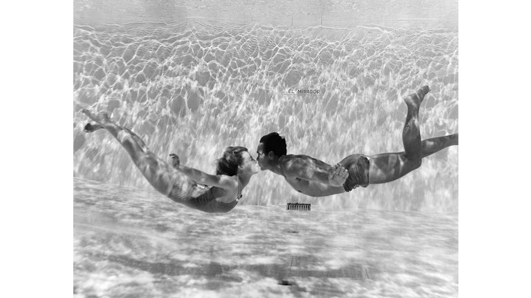 USA-SWIMMING-POOL