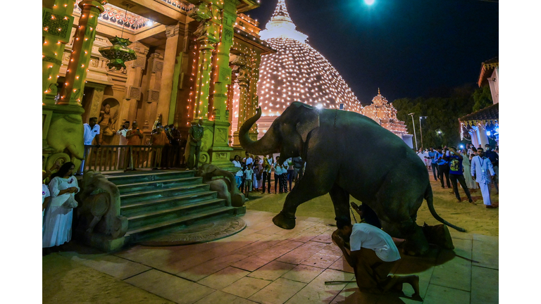 SRI LANKA-RELIGION-BUDDHISM-FESTIVAL