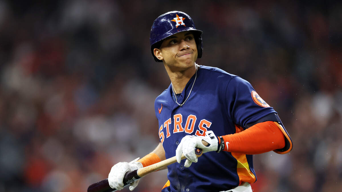Sports: Jeremy Pena Showed up to Astros Spring Training Looking JACKED!, 94.5 The Buzz