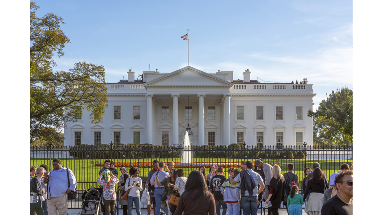 Tourists in front of the White House