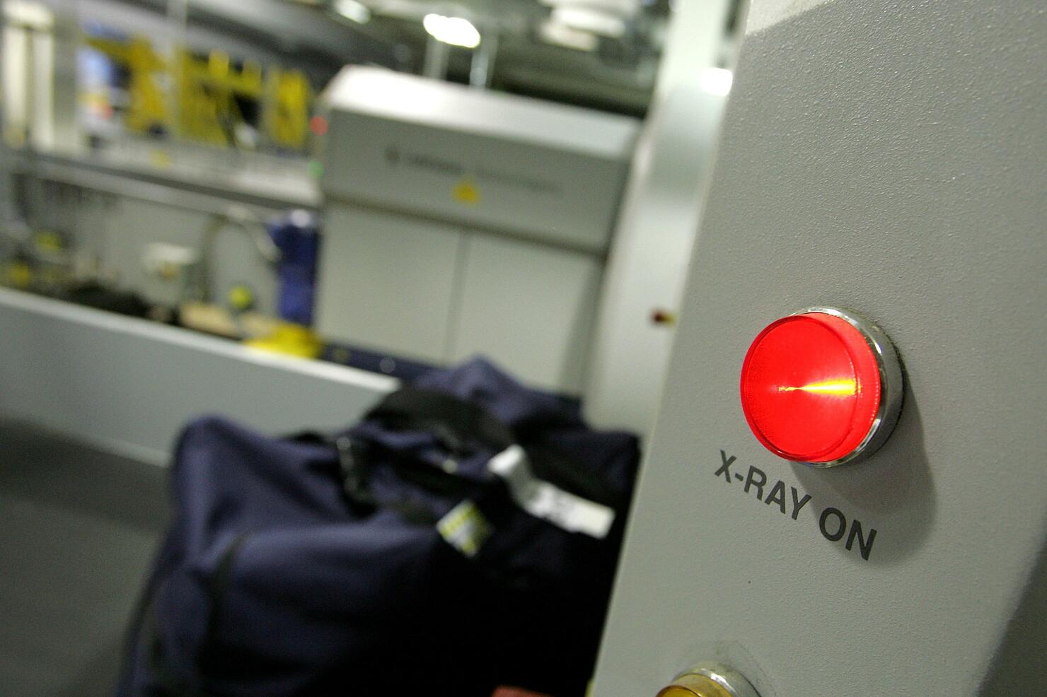 TSA Demonstrates New Baggage Screening System