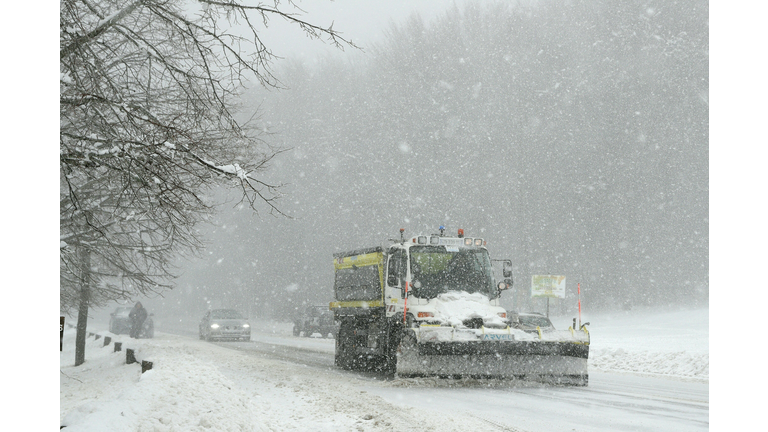 FRANCE-CORSICA-WEATHER-SNOW