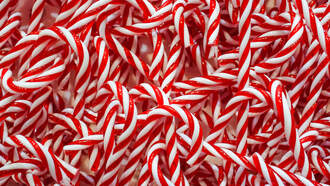 Candy Cane Lovers: There's Now an Innovative "Candy Cane Opener"