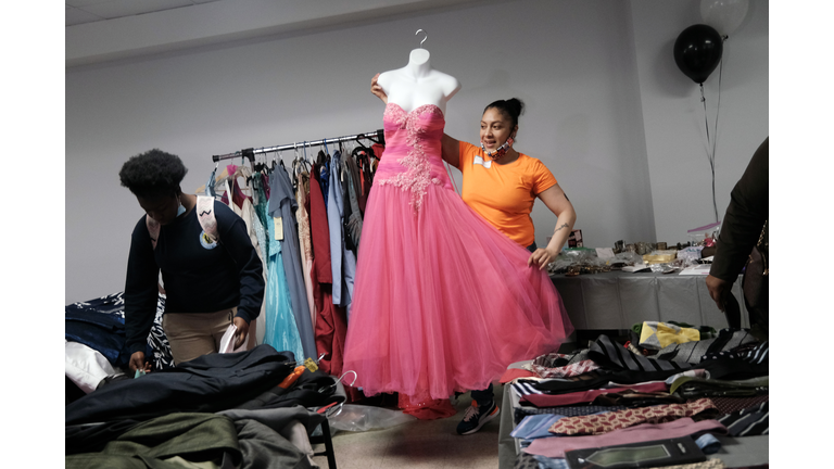 FREE Prom Dresses Coming to North Port for Girls Impacted by Hurricane Ian