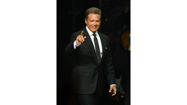 Luis Miguel In Concert - Las Vegas, NV