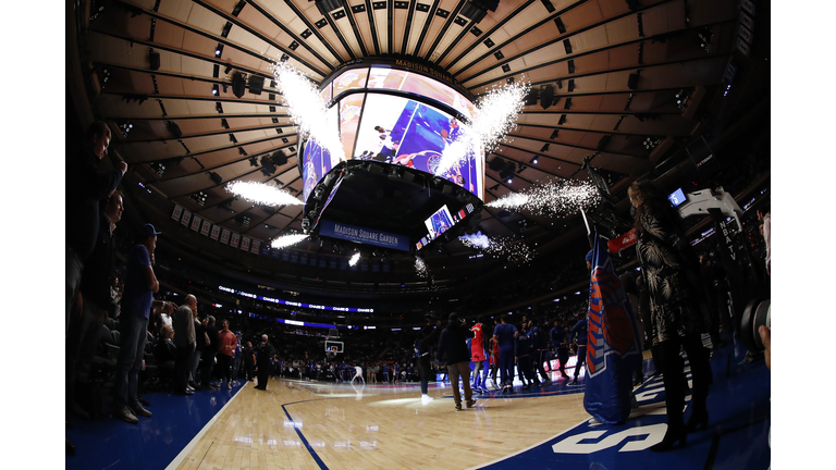 Philadelphia 76ers v New York Knicks