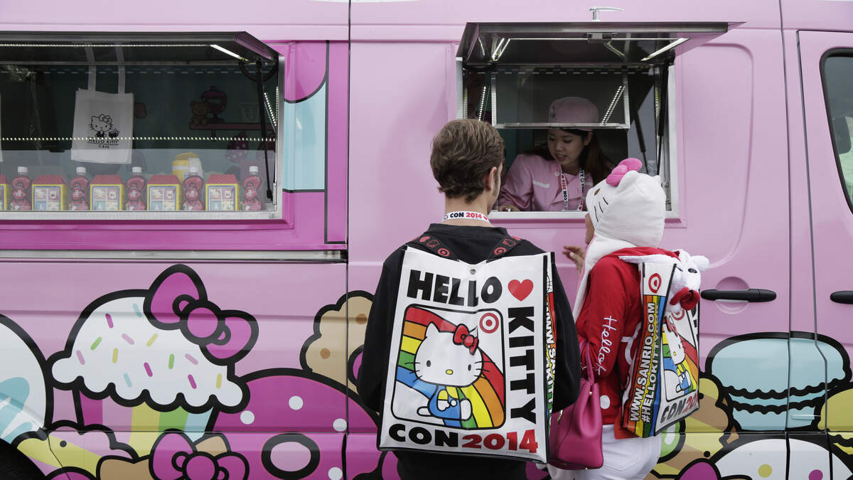 Hello Kitty Cafe Truck - Summerlin