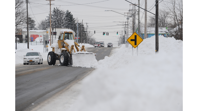 At Least 25 Dead After Historic Buffalo Blizzard That Has Paralyzed The City