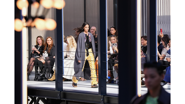 Louis Vuitton Brings Its Women's Spring-Summer 2023 Line To Miami, Y100