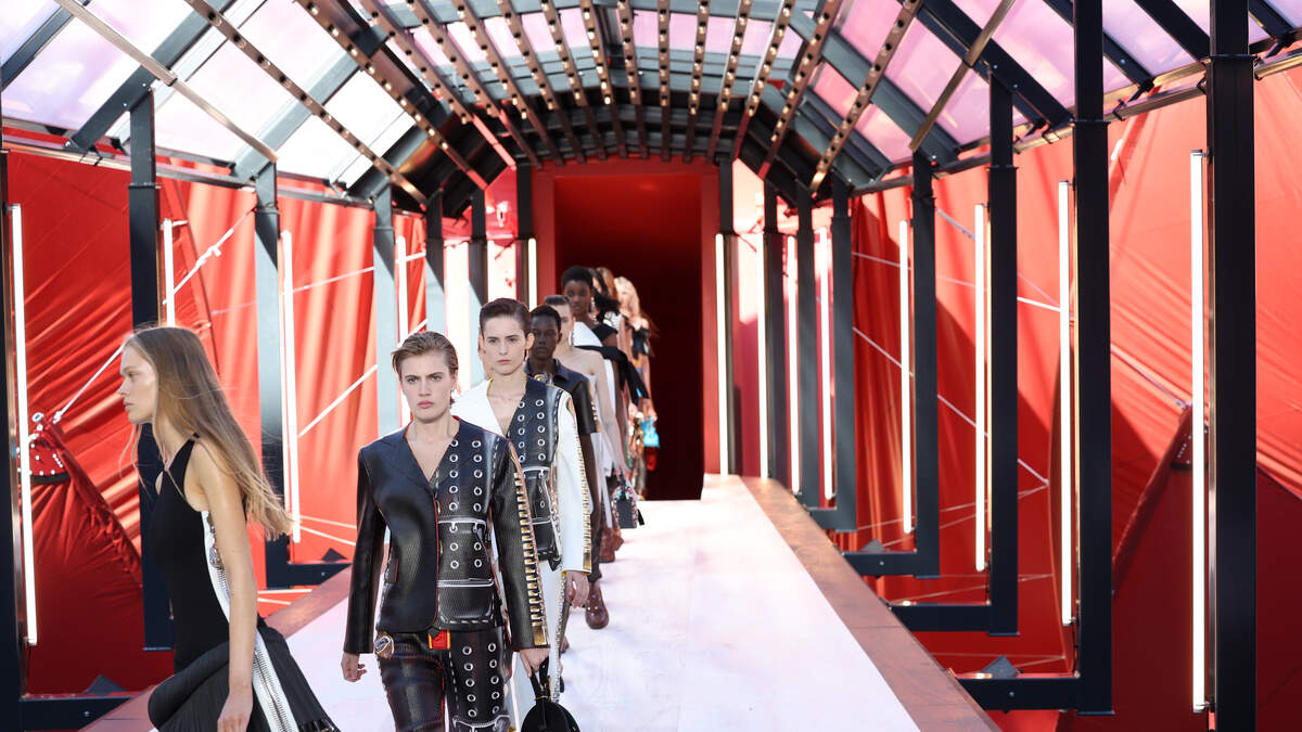 Louis Vuitton Brings Its Women's Spring-Summer 2023 Line To Miami, Y100