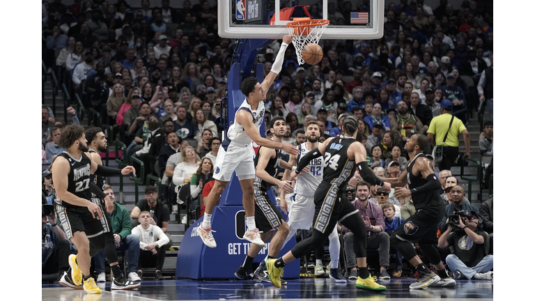 Memphis Grizzlies v Dallas Mavericks