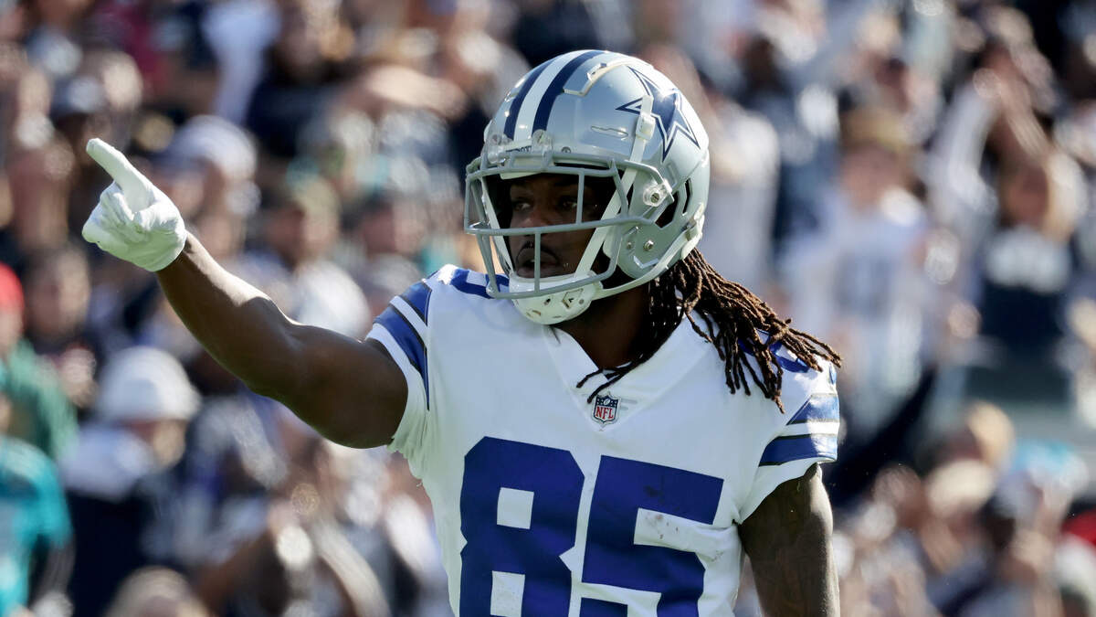 Former Dallas Cowboys Wide Receiver Noah Brown Makes Transition to Houston  Texans - BVM Sports