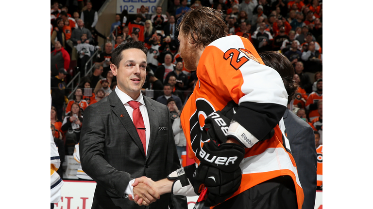 Carson Briere, son of Flyers interim GM Daniel, charged for pushing empty  wheelchair down stairs