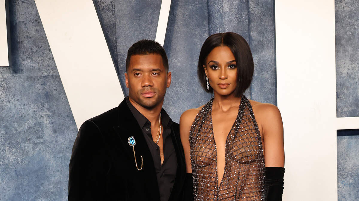 Ciara’s Barely There Dress at the Vanity Fair Oscars Party, Sparks ...