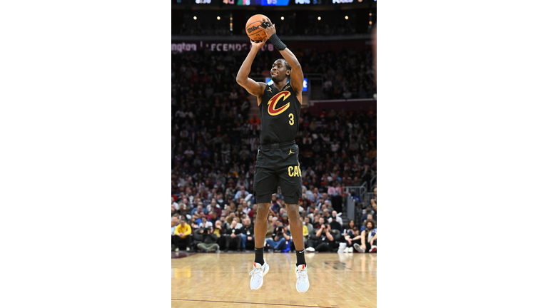 Philadelphia 76ers v Cleveland Cavaliers