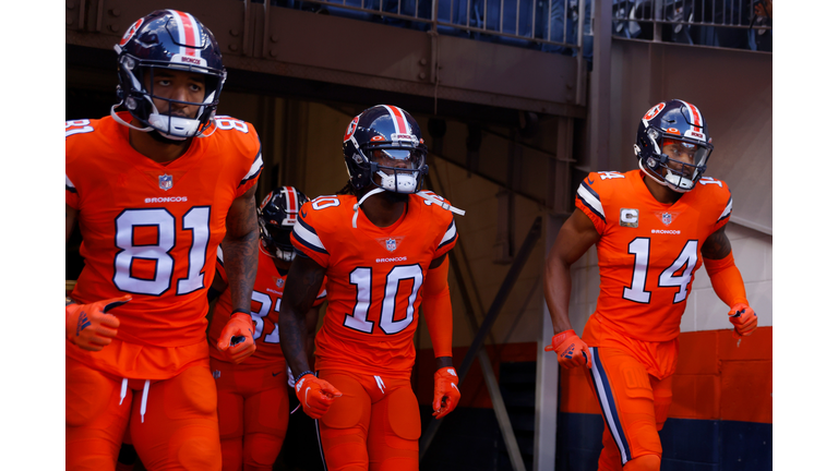 Philadelphia Eagles v Denver Broncos