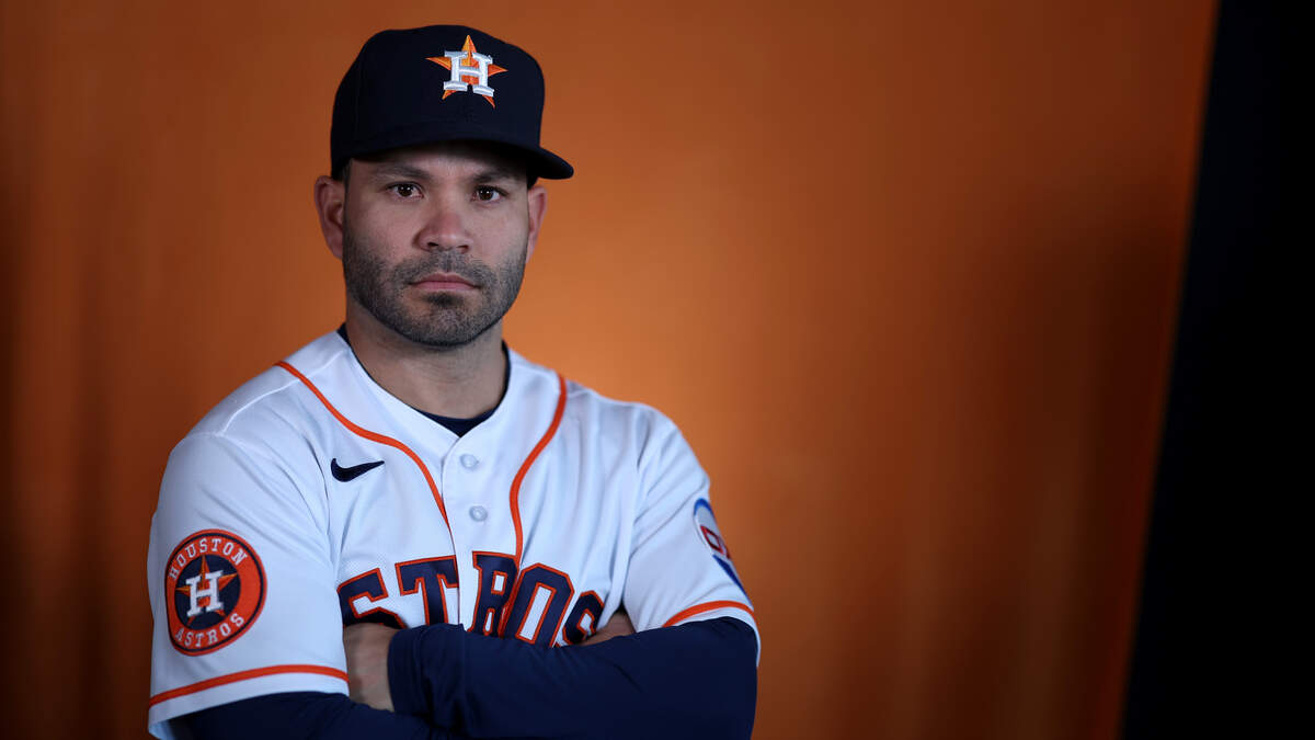 Astros' Jose Altuve to undergo right thumb surgery following hit-by-pitch  during World Baseball Classic