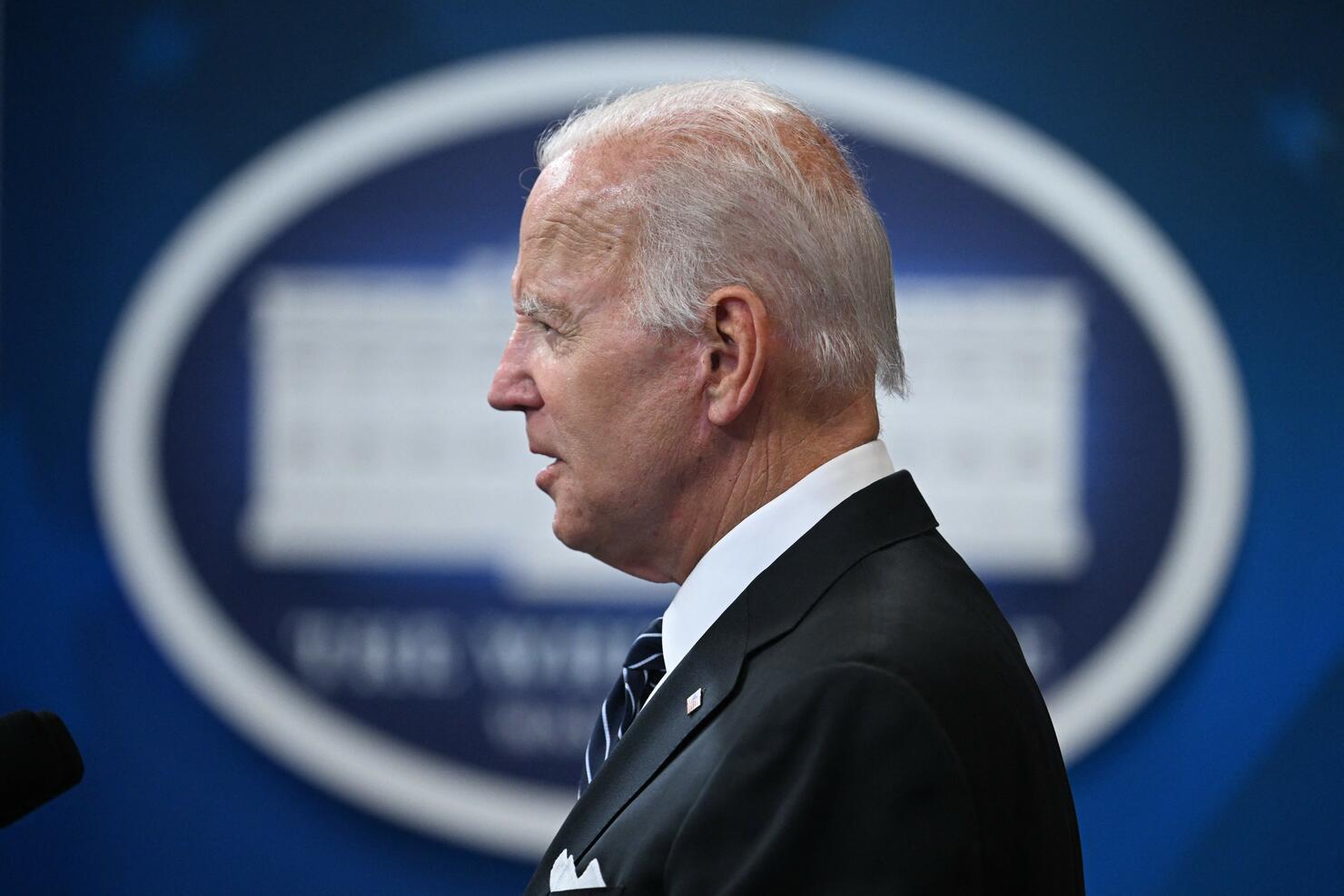 US-POLITICS-BIDEN-OIL-INFLATION