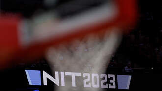 Badgers Pull Off Gritty 61-58 Win Over Oregon To Advance to NIT Semifinals