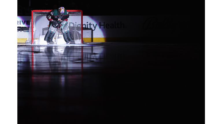 Edmonton Oilers v Arizona Coyotes