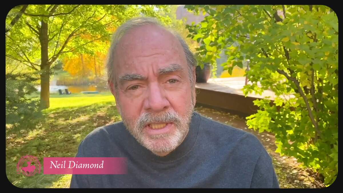 Neil Diamond only just finds acceptance in Parkinson's diagnosis